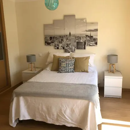Gardens Village Penthouse Pool Flat * Armacao de Pera